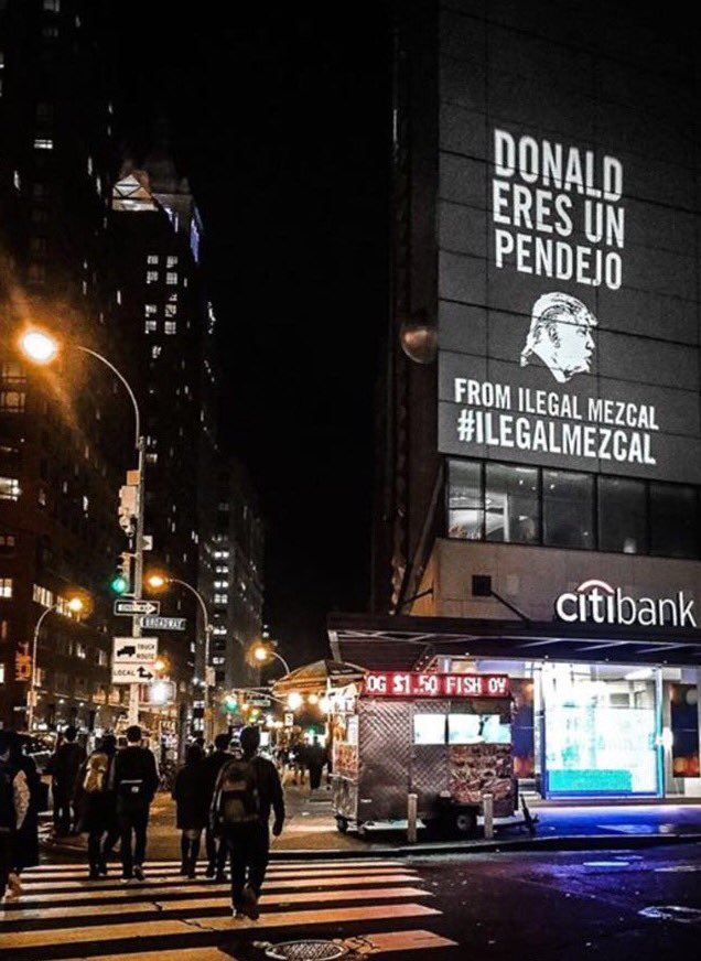 lopezdoriga's tweet photo. Espectacular en #Denver No sé si el mezcal es ilegal pero sí sé que Trump es un pendejo. https://t.co/iIRqOziO26
