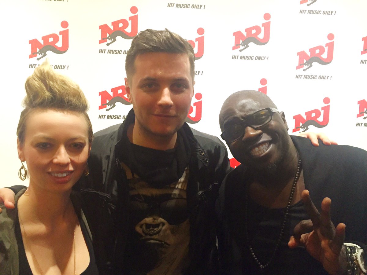 CrazySirG's tweet photo. Merci à Kévin et Lohan pour leur accueil à NRJ extravadance @PrincessDuvalli @NRJBelgique #dj #extravadance #NRJ https://t.co/QcSPGzOMwa