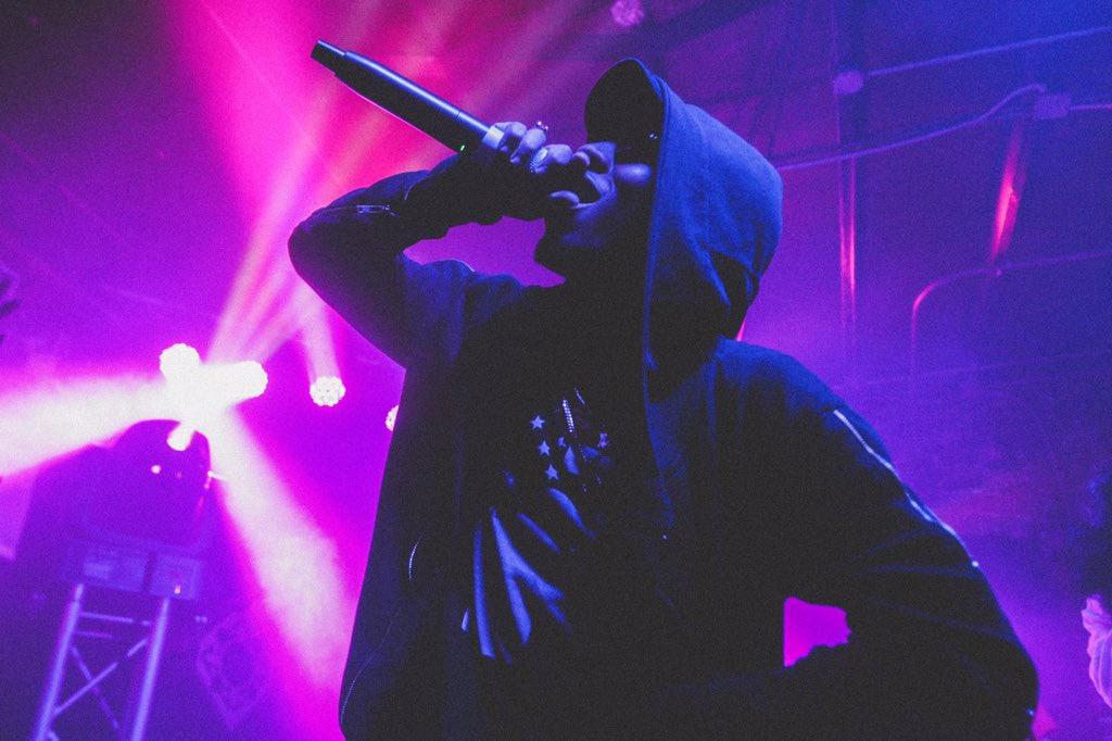 Ch4seg's tweet photo. Sxsw16 Yall Was The Best 🙏🏾 https://t.co/8n98lXKAHH