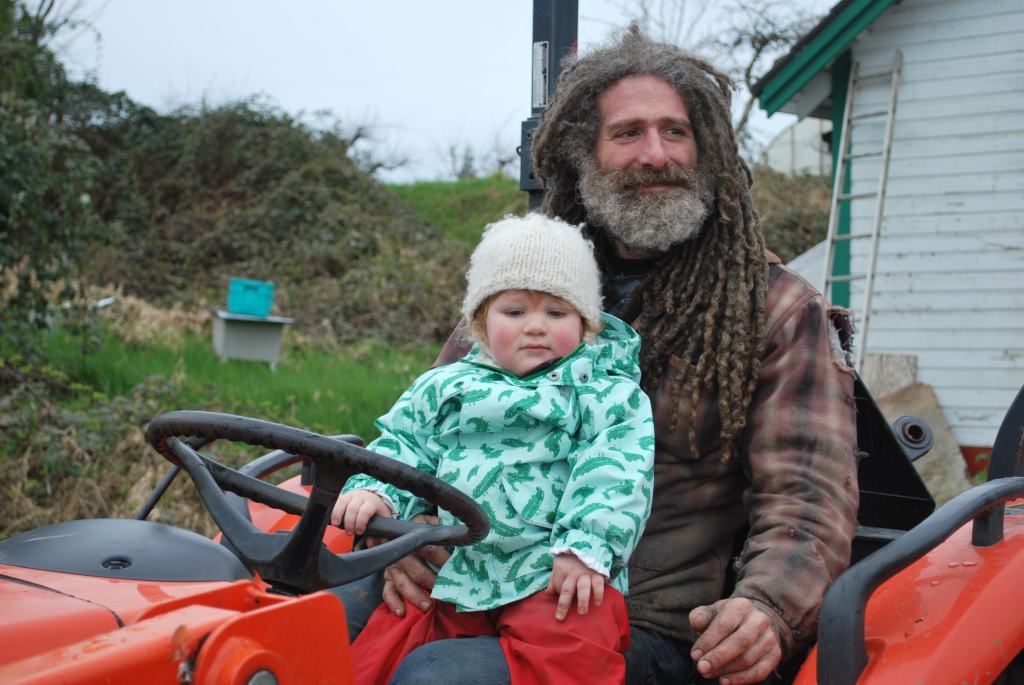 2016 Weekly Harvest Now Boxes Available!! onelovefarm.wordpress.com/2016/03/20/201…