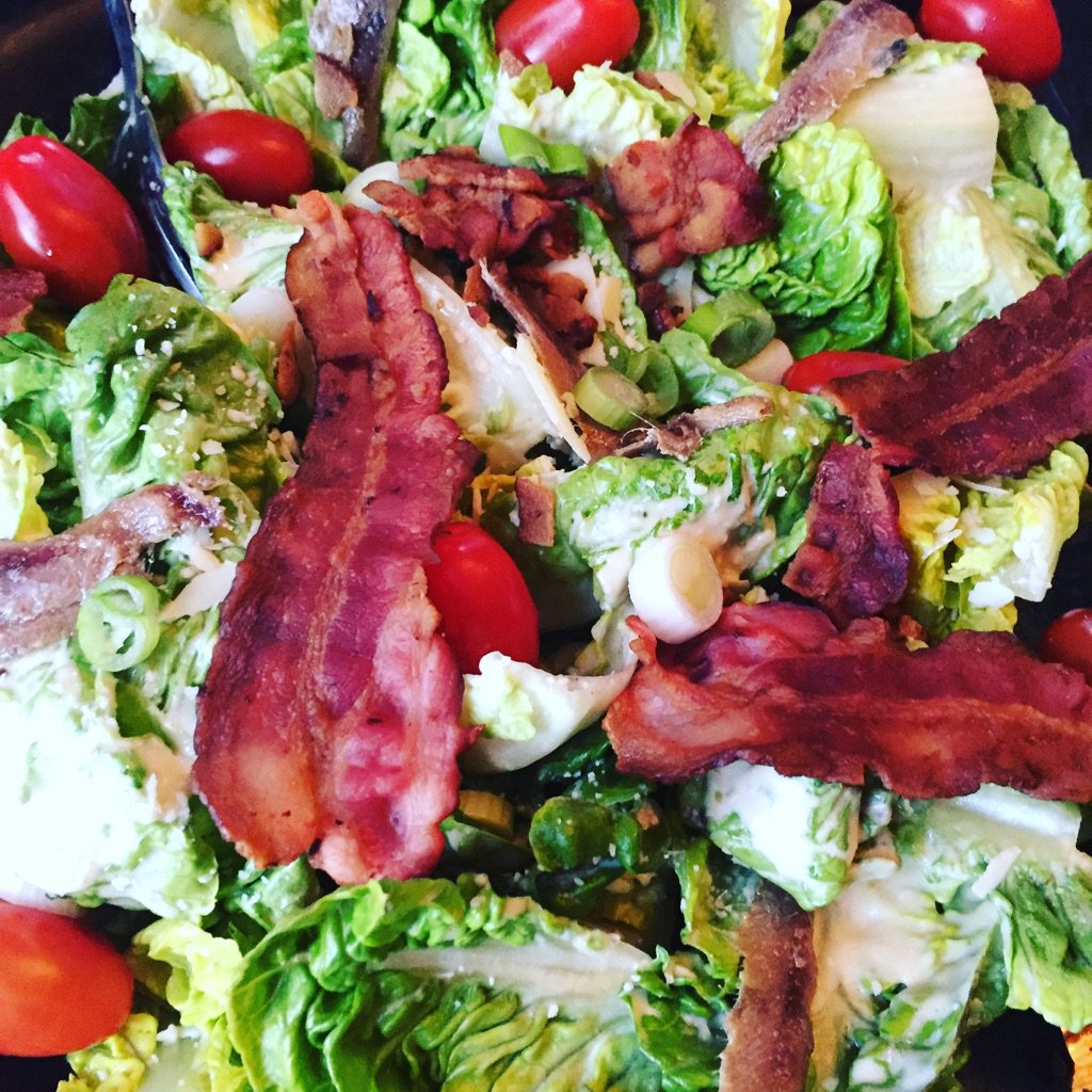 cleaneating_now's tweet photo. #healthy #salade made by friends, I did leave the bacon out... #cleaneating #afvaltips #afslanken #foodblog #fitgirl https://t.co/XHFgysni4V