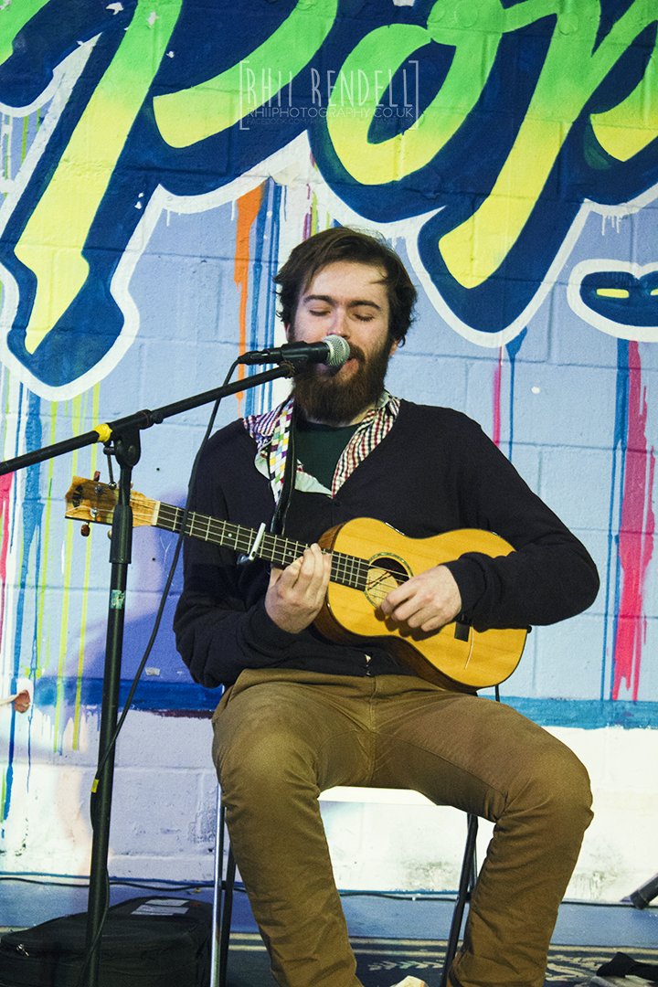 rhiikjaviks's tweet photo. @iamthedans performing at @AcklamVillage yesterday #DanSimpson #AcklamVillage #NottingHill #London #LiveMusic #Folk https://t.co/xvbRE73m9G