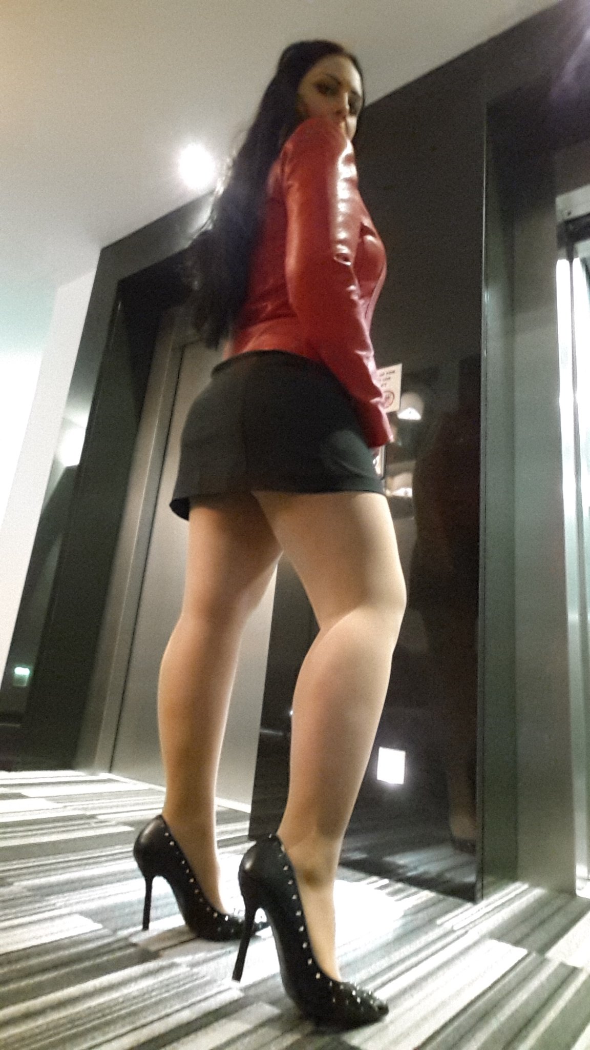and pet Mistress Gloryhole swallow diega