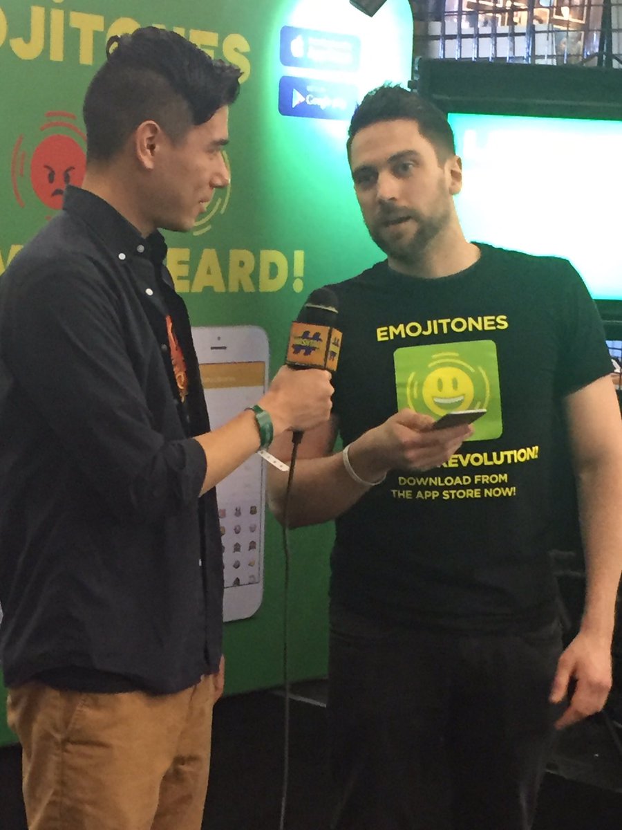 emojiTones's tweet photo. Another day another interview ! @SVComicCon #emojitones @TheHashtagShow https://t.co/TeJsnPUj9H
