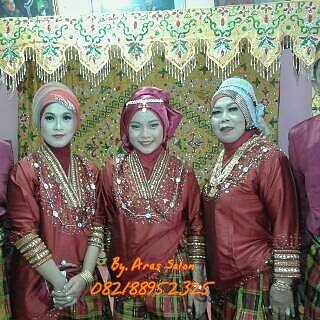 Akkalabineng's tweet image. #instagram #adatmakassar #bajulabbu #bajuadatbugis #bajuadatmakassar #adatbugismakassar #pengantinhijab#bugisweddin…