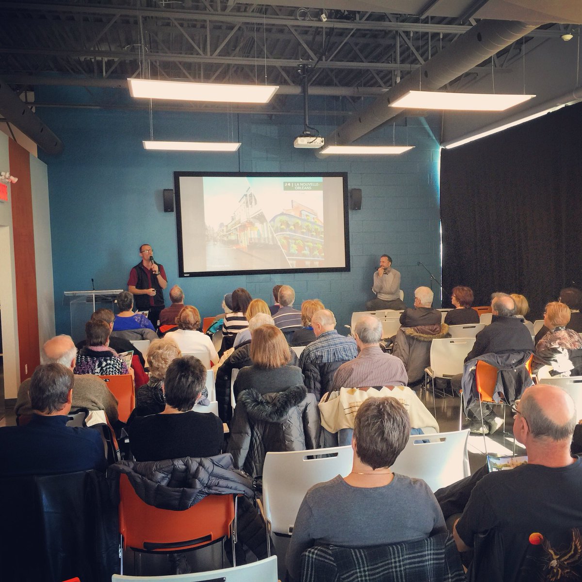 jmdufaux's tweet photo. Belle journée de présentations voyages au nouveau bureau de @gvq à #Laval #voyages #Europe https://t.co/m3V7xKKNqk