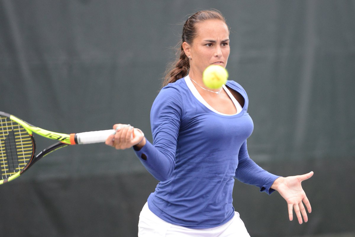 MONICA PUIG - Página 2 CeB-YOQWoAEH158