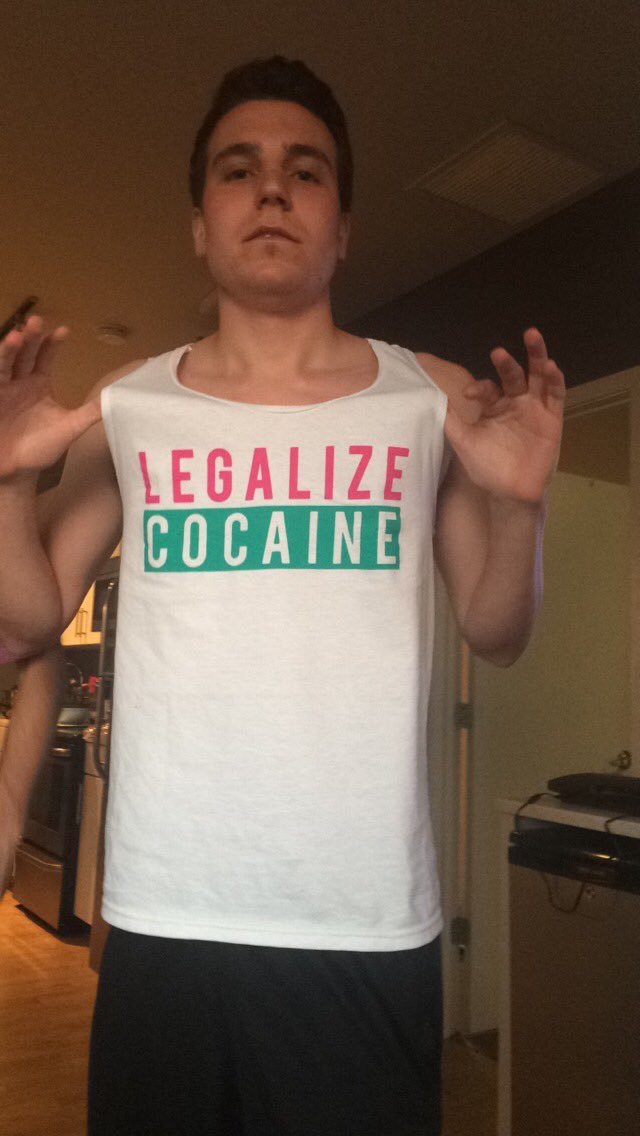 JumpmanSixty9's tweet photo. What up doe? #legalizeit https://t.co/aakGMWVnYW