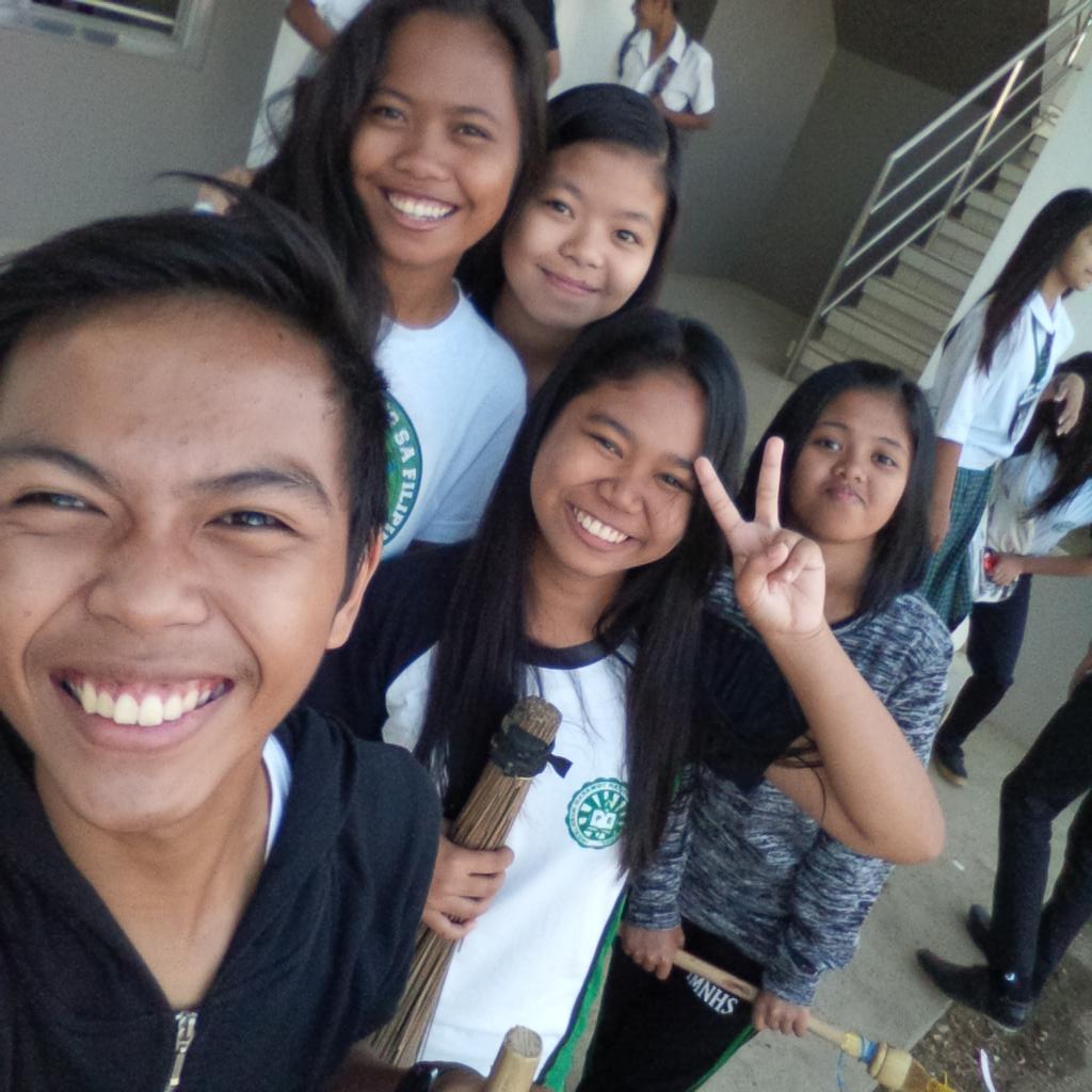 Jennifer_Kalaw's tweet photo. #BadGirls. #MinorOffense
@alentottt @BarrionCristina @Tabuena24 https://t.co/Aevf8Bop6P