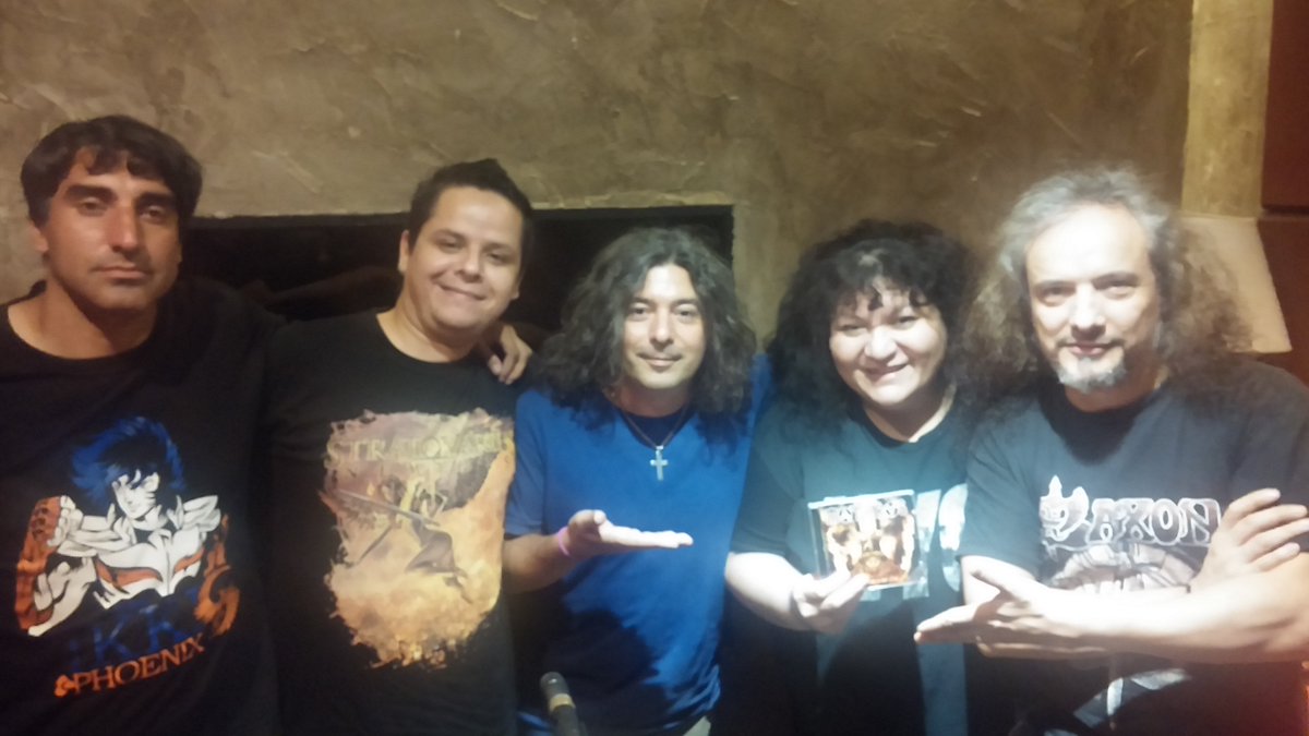 leonesinjaula's tweet photo. Gracias #DelInfierno y @mathras_prensa https://t.co/lUm5yfN66k