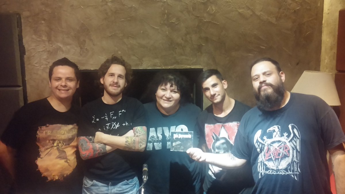leonesinjaula's tweet photo. Gracias #DelInfierno y @mathras_prensa https://t.co/lUm5yfN66k