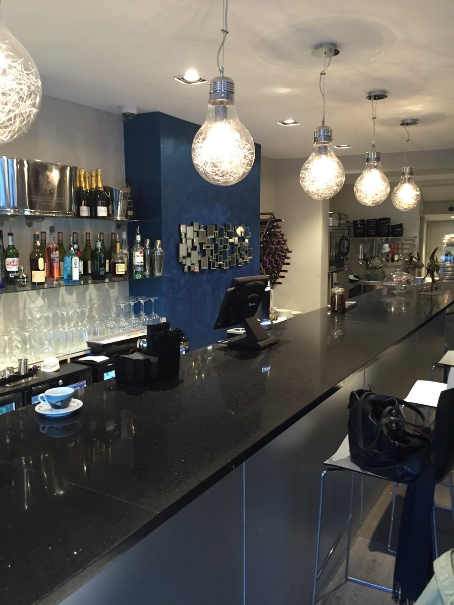 WhThecure's tweet photo. Hi everyone my name is Tom I am the owner of a new seafood restaurant and bar in Winchmore Hill North London https://t.co/AQDPFeySzH