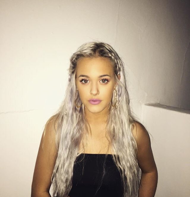 You messed with my heart baby,now it's black and blue 💫