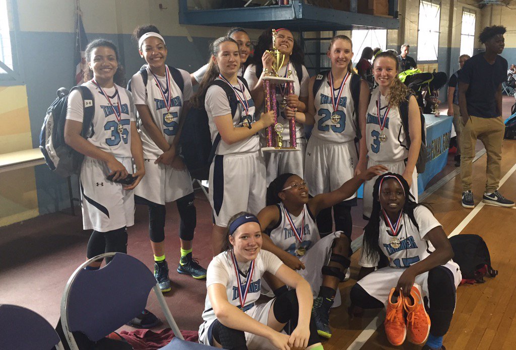 Congrats Thunder 2019 on going 4-0 this weekend taking 1st place at #ThinkPink