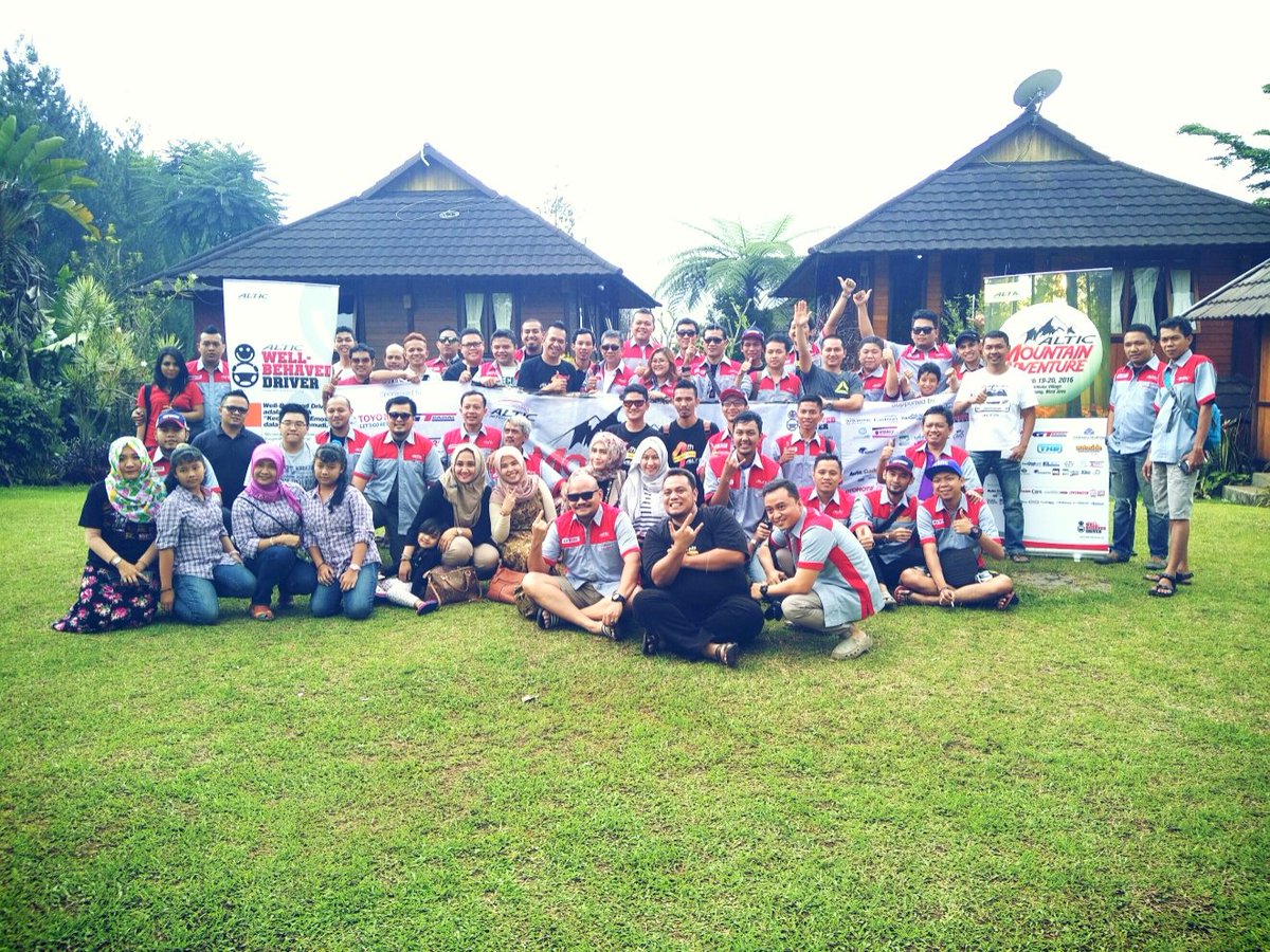 ALTIC_Jogja's tweet photo. ALTIC Mountain Adventure Lembang19-20 Maret 2016.Terima kasih@ToyotaID @GTRadial_Indo @MediatamaTheEO @bigcolaind https://t.co/E5EpcKvHEj