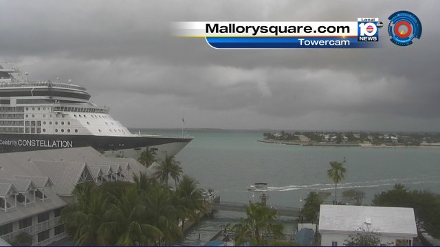 Storms moving toward the Florida Keys and Key West you are first! @TrentAricTV has your forecast tonight https://t.co/ip44eQxaNT