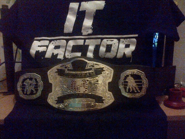 PsychoKid_off's tweet photo. @REALBobbyRoode I'll always have my #ITFactor shirt that I won with @PinfallPodcast #ThankBobby (No TNA title) https://t.co/jkqxmY8agC