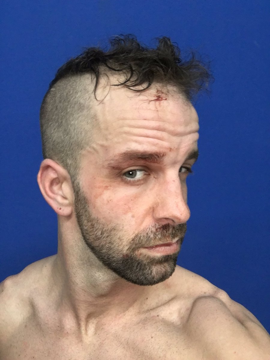 DSStocks13's tweet photo. New #IZW Champion! #CoronationXII was hot! Thank you #Force🖖🏻 for being strong! #RespectTheForce or #GoForceYourself https://t.co/0mNjAnrECQ