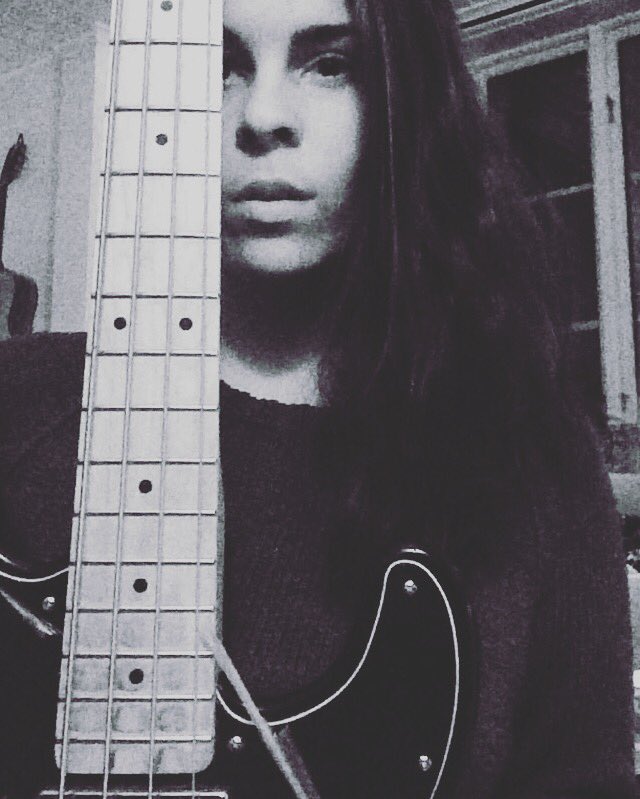 moablucher's tweet photo. There's a new bass player in town. https://t.co/WY5hp78EOp