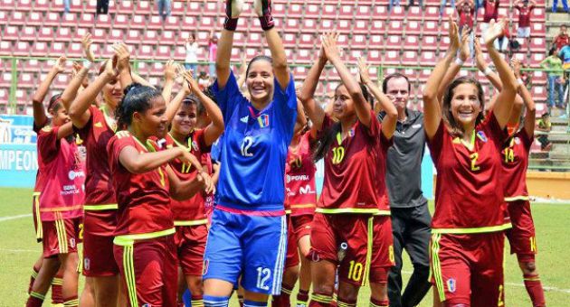 noticierovv's tweet photo. Venezuela campeona del V Suramericano Femenino Sub 17 de Fútbol https://t.co/nS0KX4wgEO https://t.co/LYuDmh6vZF