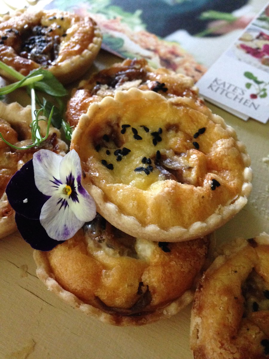 Looking for a caterer for your event? <a href="/KatesKitchenCat/">Kate's Kitchen</a> are awesome! These nibbles at <a href="/Barley_Wood/">Barley Wood</a> were delicious! 😋