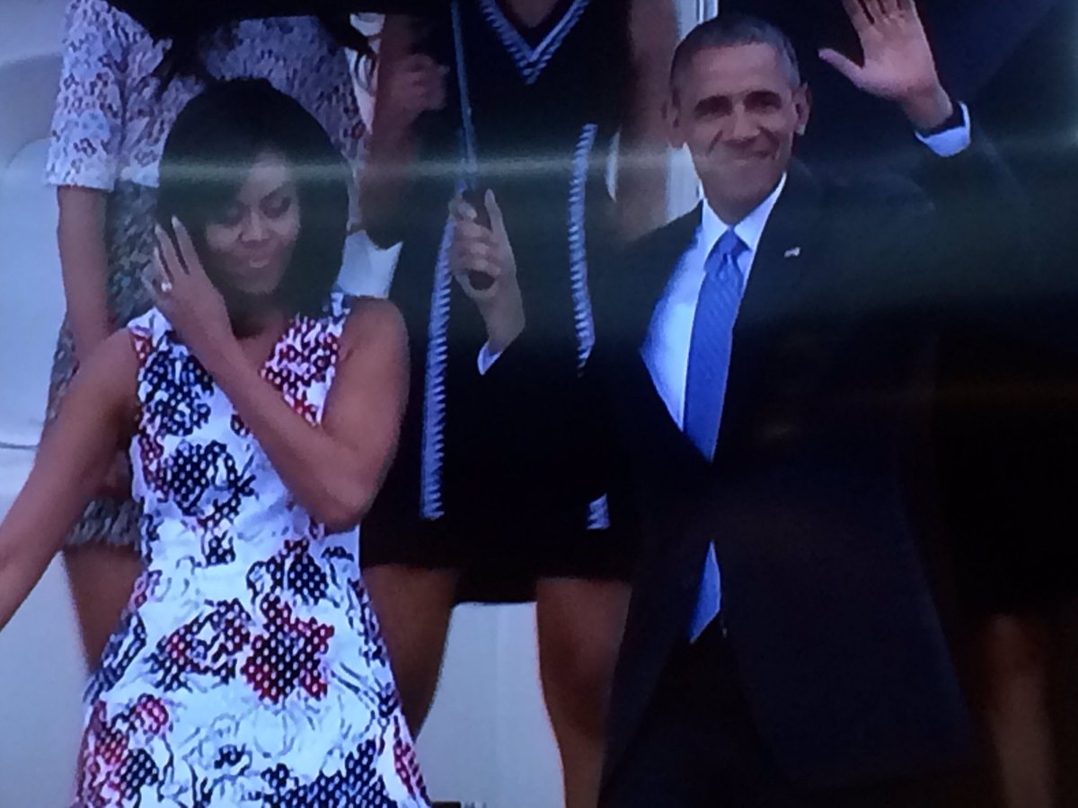 celiacernadas's tweet photo. Delegació del govern cubà, amb el canceller Bruno Rodríguez al capdavant, ha rebut Obama i la seva família #USCuba https://t.co/8iWYrwtNuP