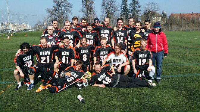 berntitans's tweet photo. Die Herren gewinnen das Spiel gegen Herzogenbuchsee mit 11 : 5. Gratulation. Sticks up! https://t.co/EsMKLAOmXQ
