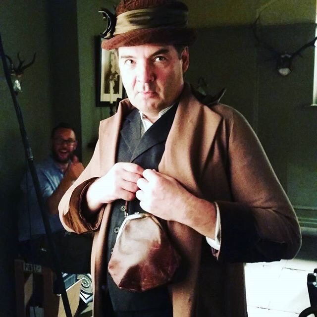 BrendanCoyleOL's tweet photo. Via soundmanduncan "Miss Marple strikes again… #handbagsatdawn #lastdaysofdownton #ever ”... https://t.co/XJiqunaoPA https://t.co/sjxV16iFFV