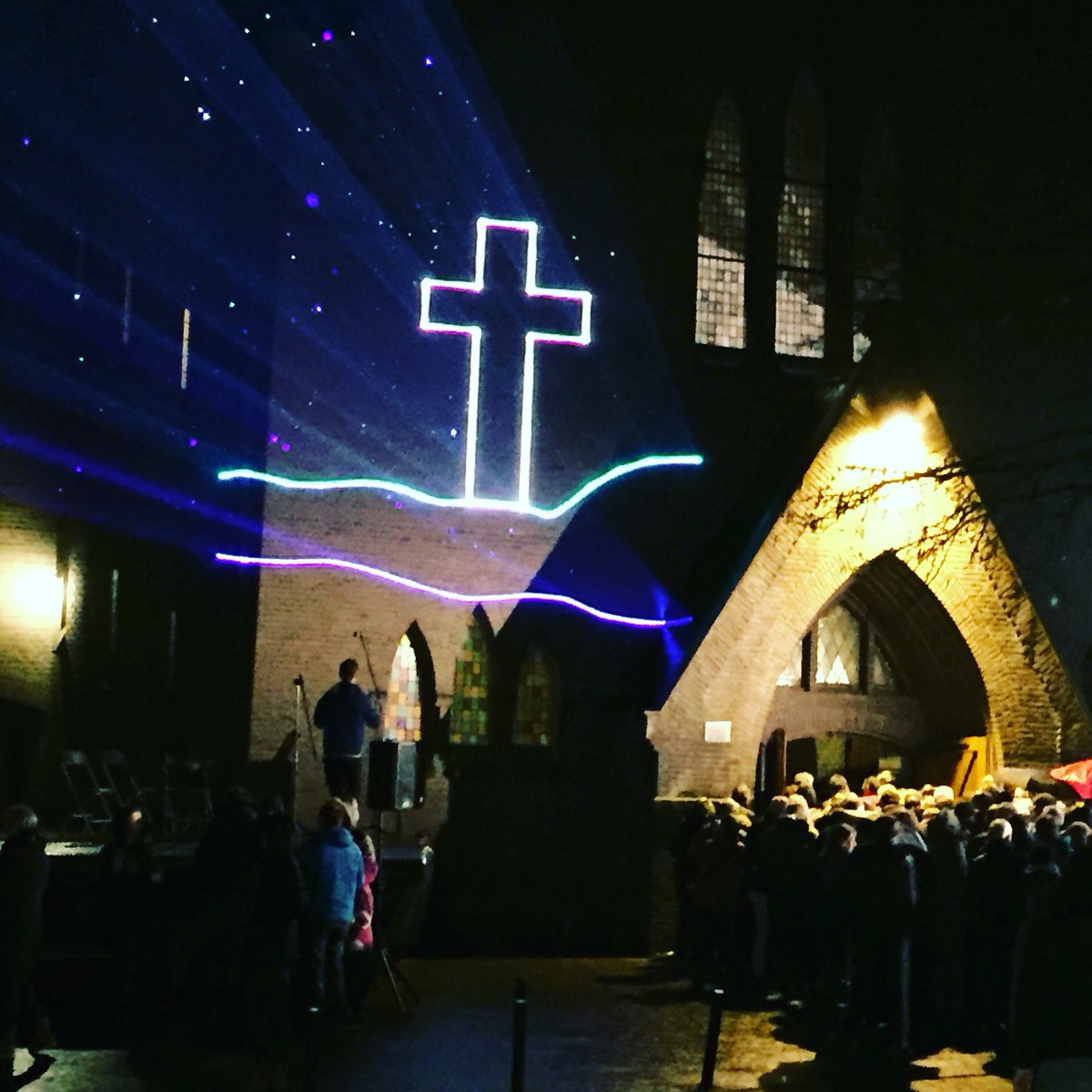 IntervisualLP's tweet image. The Passion in #heino was een groot succes! #thepassion #lasershow #laserprojection INTERVISUAL.NL