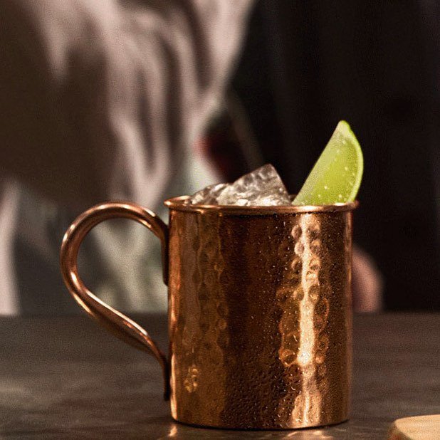 ABetterCocktail's tweet photo. Moscow Mule cocktail—find out how to make and more here: 
https://t.co/m9UBIk7ltZ  #moscowmule #vodka #russian … https://t.co/5gHA4OalsL