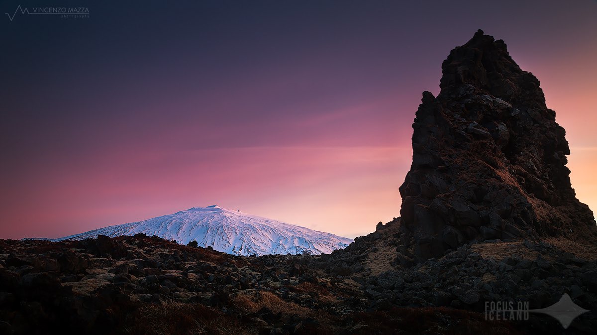 focusOnIceland's tweet photo. So relaxing photo! It is hard to believe that present the Snaefell #volcano in #Iceland. #phototours #focusoniceland https://t.co/MDg0ep2uoA