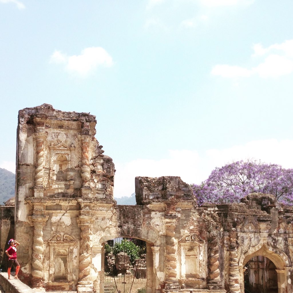 momtazbh's tweet photo. Morning walk in Antigua, Guatemala #Pose1 #travel #weekend #adventure #explore #sightseeing https://t.co/GnleUHkMD5