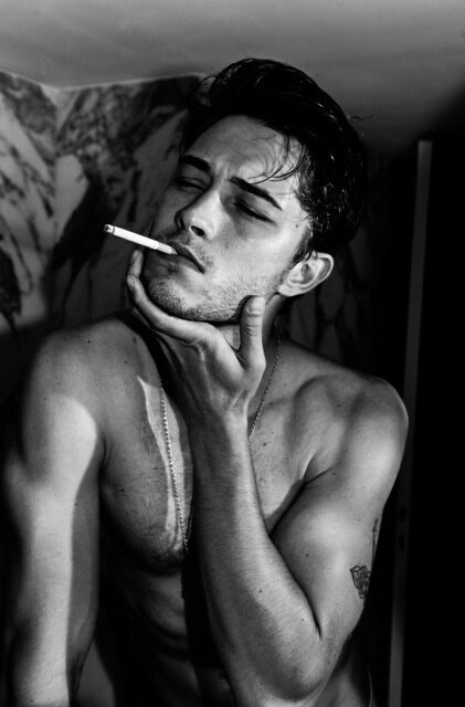 ZoneUniAgency's tweet photo. Robbie Coltrane,21,Öğrenci,Model,Biseksüel. https://t.co/EvRsZ6eHr5