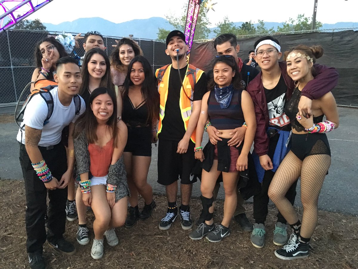 mighty_mouse562's tweet photo. #BeyondWonderlandSoCal weekend was crazy...#YouKnowWeekendIsOver sadly😔 https://t.co/VIIZMY3Twj