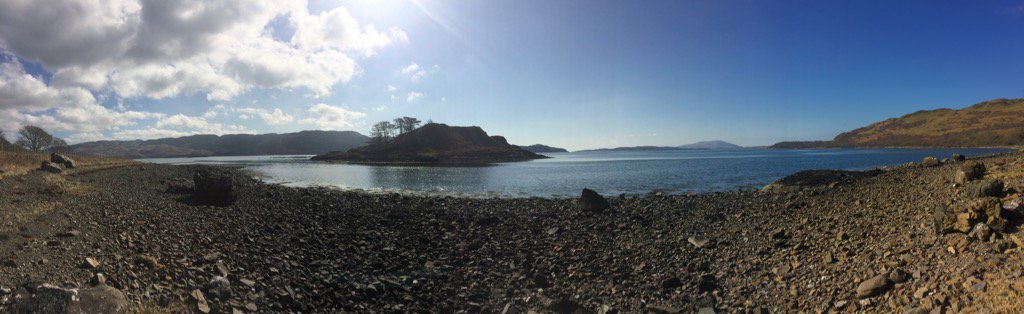 bigmcg82's tweet photo. Sunshine over Loch Melfort #scuba #diveScotland https://t.co/2RNgpniaiF