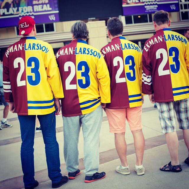 OELofSweden's tweet photo. The Swedes are back in town ✈️🇸🇪👏 #oelofsweden #swedes #sweden #splitjersey @ArizonaCoyotes @OEL_23 https://t.co/jvzJgyTsHX