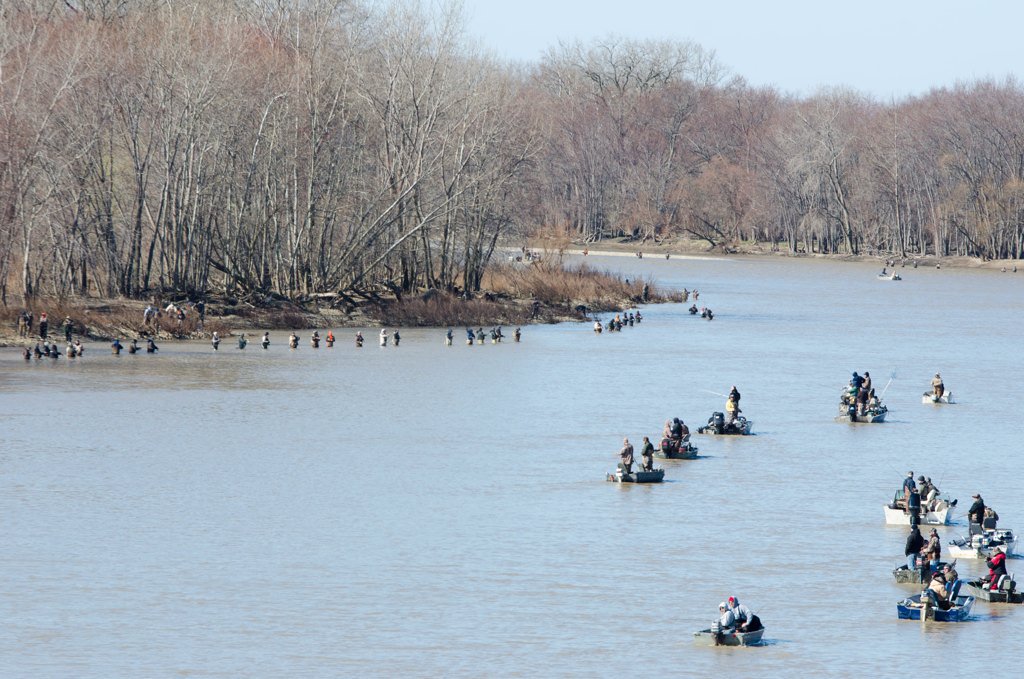 First day of spring. And the walleye are running #walleyerun #maumeeriver <a href="/MyMetroparks/">Metroparks Toledo</a> <a href="/Maumee_river/">Maumee_River_Report</a> @Kelly_Dibble