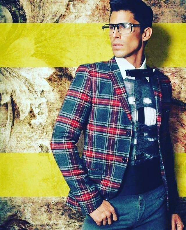 tiodelasreinas's tweet photo. Melvin Rob Román - Puerto Rico
Mister Model International 2015
#PRMalePowerHouse #PRModel 
#RobRoman @MisterIntPR1 https://t.co/qJrMKAQF9A