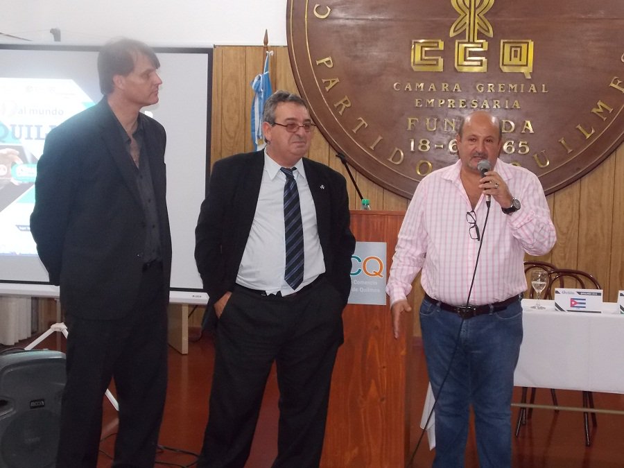 CamPymeAr's tweet photo. Exitosa 1°Jornada Desarrollo Comercial Quilmes 2016 para #Pymes @CamComQuilmes @EmbajadaEcuARG @CUBADiploARG #ACACE https://t.co/GF6mRUnqaG