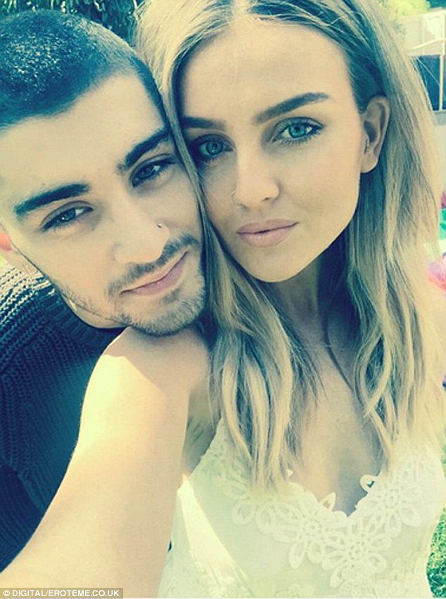 famousascupcake's tweet photo. Special #famousascupcakes Boyfriends and excouples

Zayn and Perrie https://t.co/H0nPNpBMLs