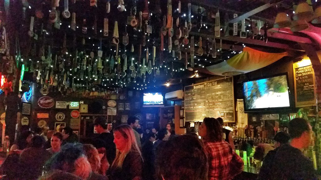 GettingDarkBeer's tweet image. Hamilton’s Tavern: San Diego, CA gettingdarkbeerblog.com/2016/03/20/ham…