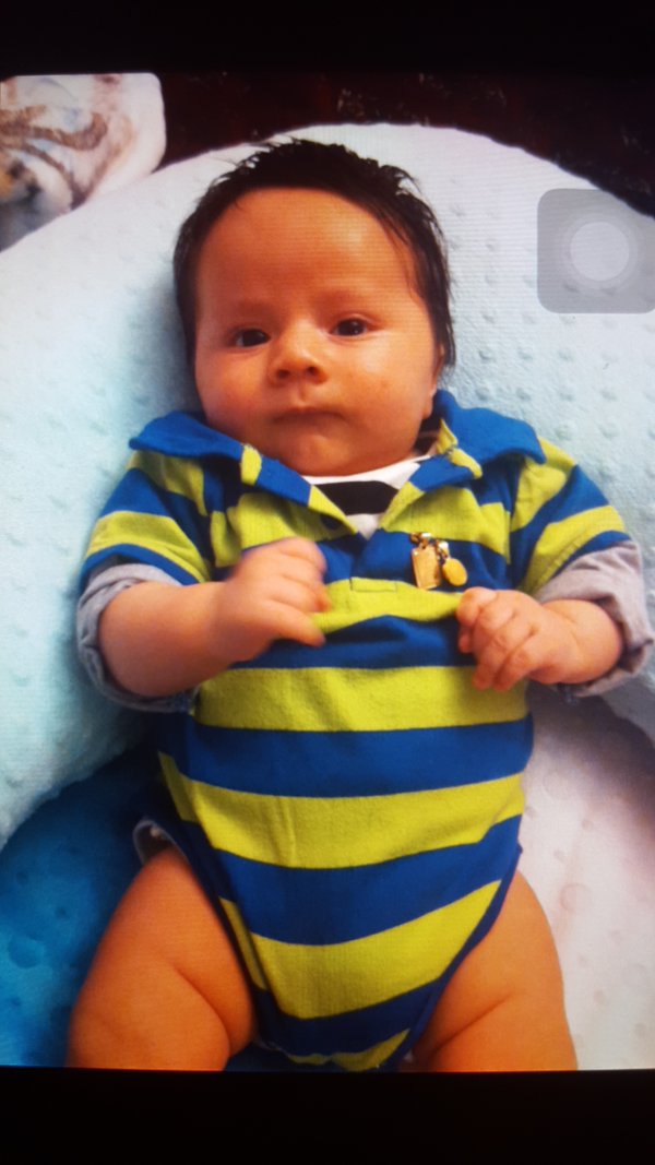 CP24's tweet photo. Police say this is the baby who was inside the vehicle that was stolen at an Etobicoke flea market earlier today https://t.co/ppdD6QH5s5