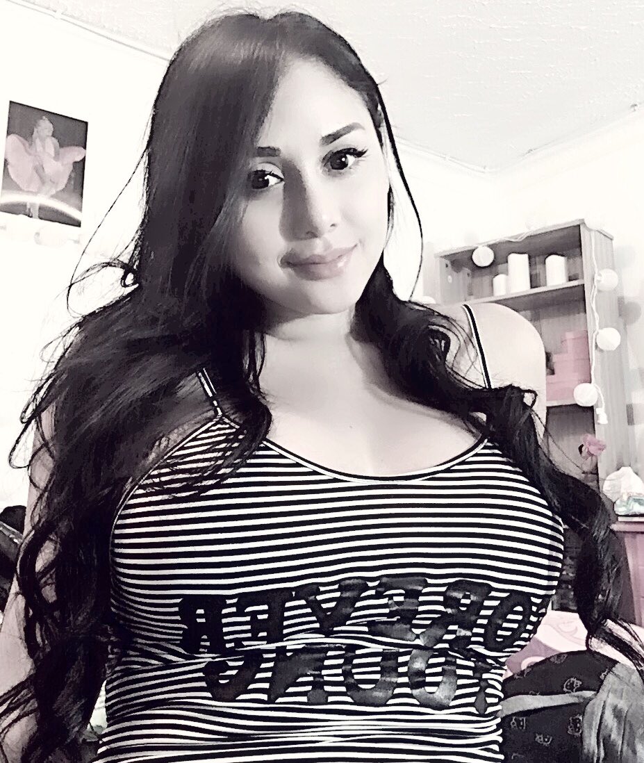 TW Pornstars - 🎀Dayaanna Perez Sosa🎀. Twitter. Feliz domingo ?. 10:34