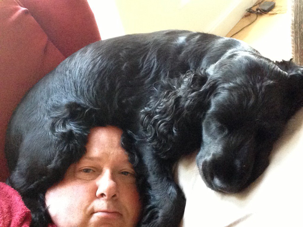 AfterEight30's tweet photo. @OUCH_UK my favourite hat!! #underthehat #clusterheadache https://t.co/Zg6eHRxZ5I