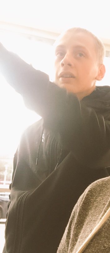 tam_robertsonxo's tweet photo. @weeJohnLee happy bday Lege, have the bestest day , Johnnnn leeeee   🤑🤑x ( it's early Soz ) https://t.co/ZhjUPS7LKa