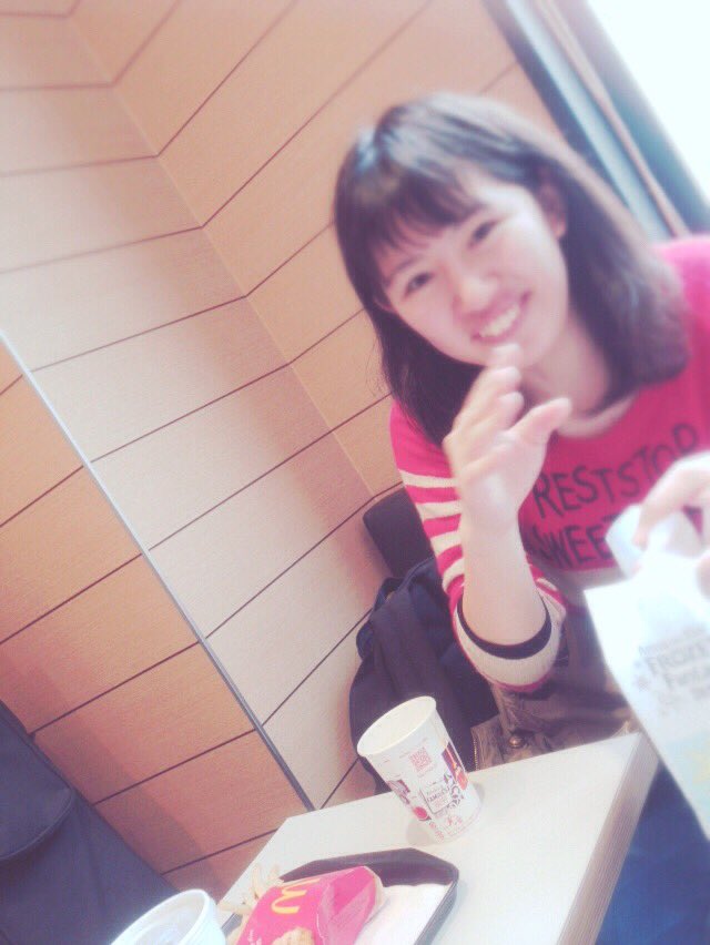 kai_kai_bot's tweet photo. マックより〜 ふっつうに〜
モっスっがっすっきぃ〜〜〜 https://t.co/PxjPsdK8fE