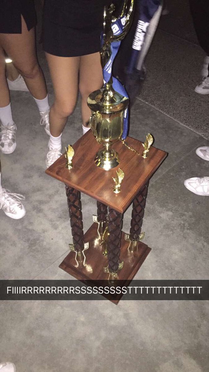 megan_buelna's tweet photo. one crazy weekend and 2 vp national titles https://t.co/hPq9Sx7c8S
