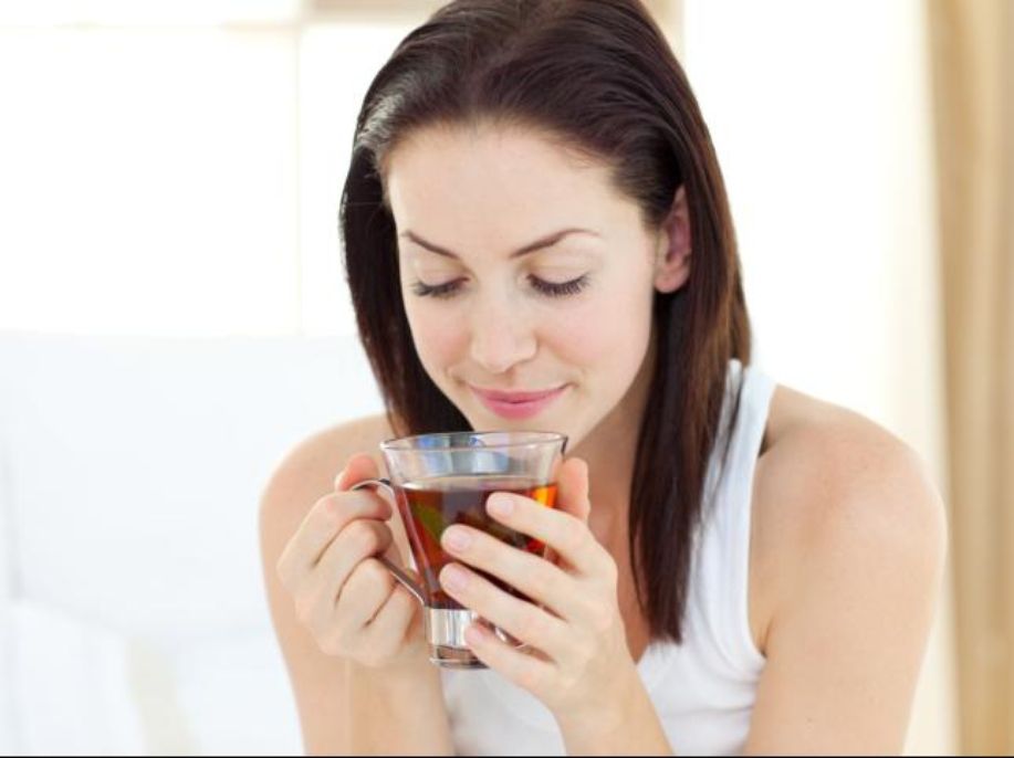 detikcom's tweet image. Cuma Minum Teh di Pagi Hari Sebelum Kerja,  Itu Bukan Sarapan Sehat detik.id/6s8fhK via @detikHealth