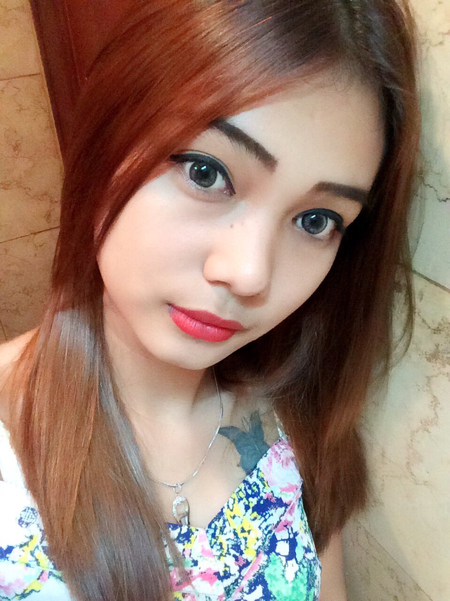 iwi_kece's tweet photo. Bestie https://t.co/Lz1lkzgiMt
