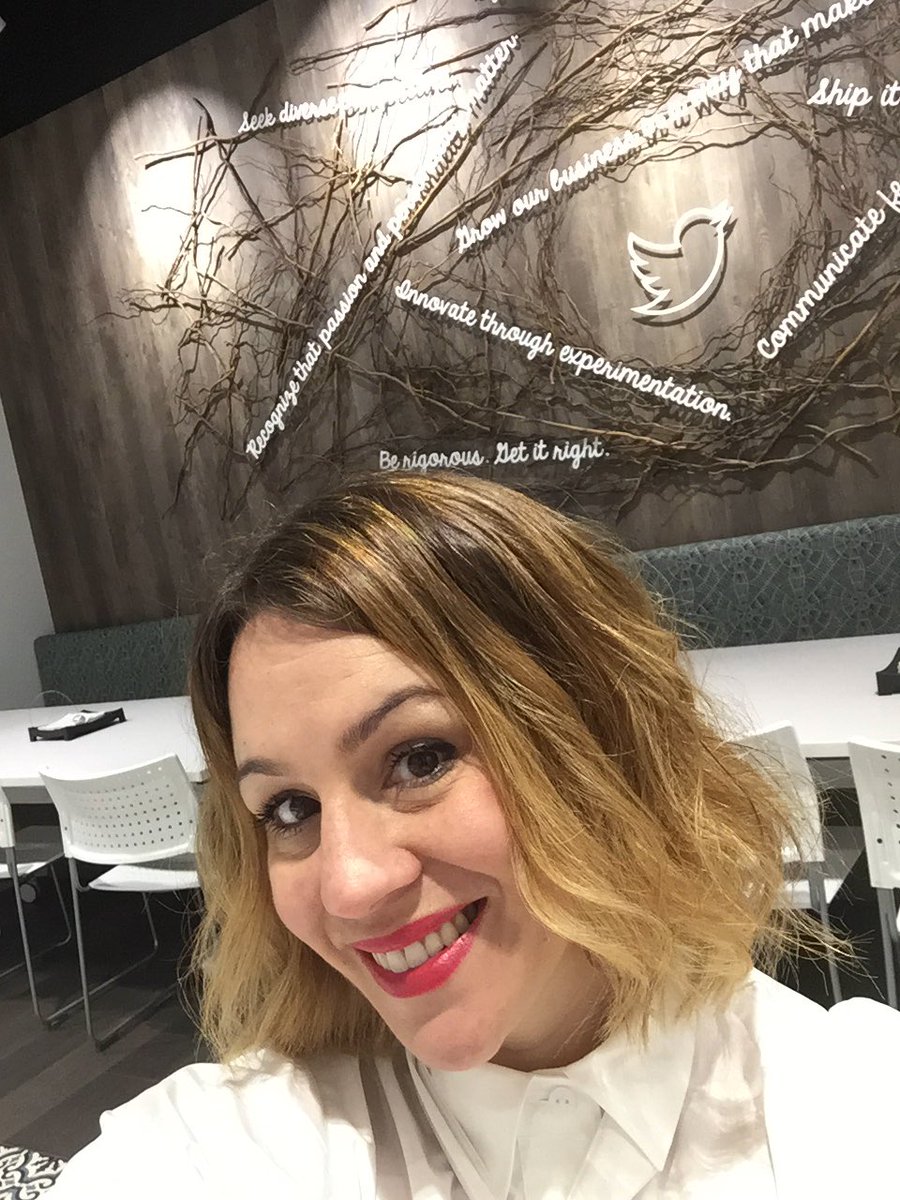 DebbieJTaylor's tweet photo. So happy to be celebrating twitters 10th bday at Twitter Singapore #LoveTwitter @tdotm https://t.co/VMGOR1IbwN